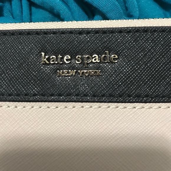 NWT Kate Spade ♠️ L-Zip Wristlet/Wallet - Picture 3 of 8